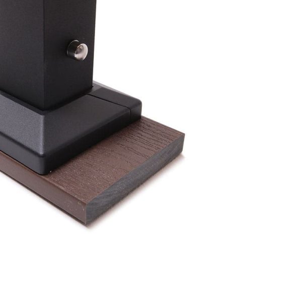DK_ALXCableRailBlackPostBaseTrim_1280x800-4