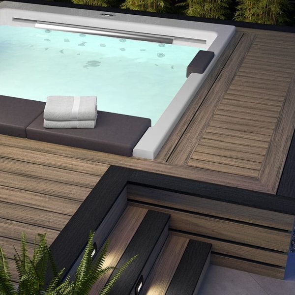 DK_VoyageCostaVariedPlankDarkSlateHotTub_1280x800-3